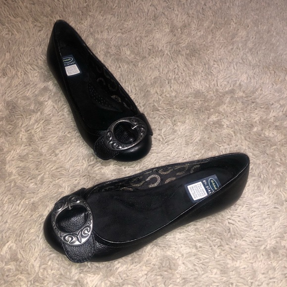 dr scholls flats to go